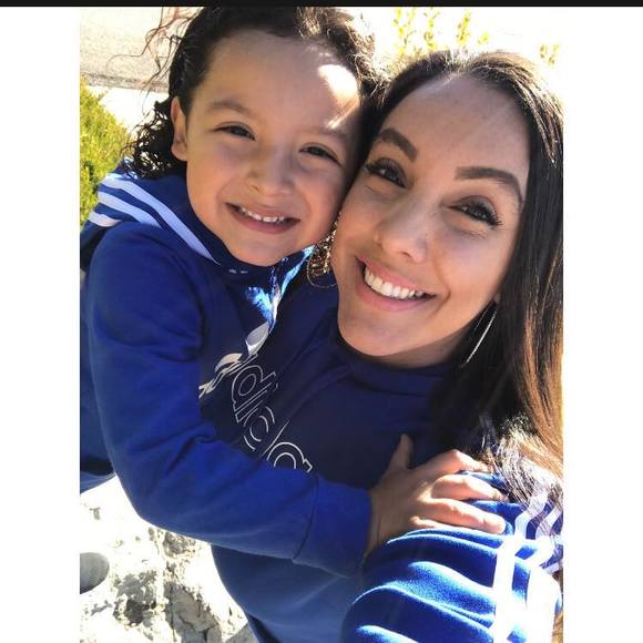 Profile Picture of Jessica Aviles (@cristianosmama1) on Poshmark