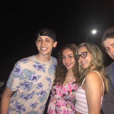 Profile Picture of Chris Mizer (@mizerjordan) on Twitter