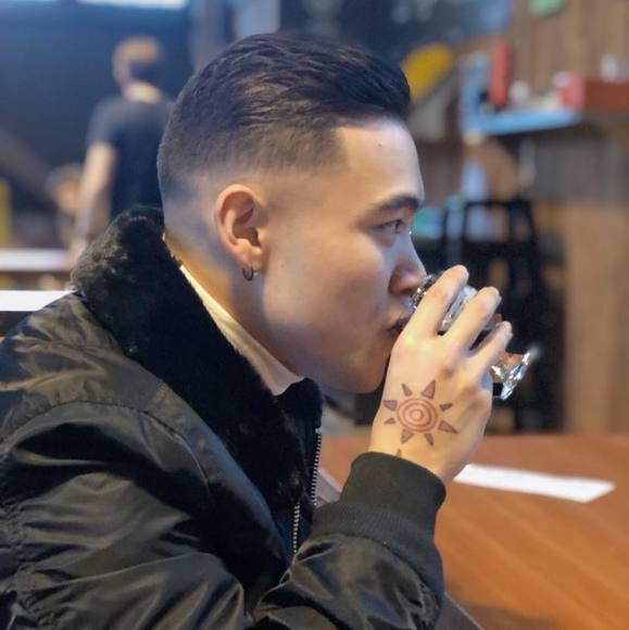 Profile Picture of Nathan Ilano (@nathanilano) on Poshmark