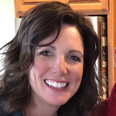 Profile Picture of Amy Simoncic (@AmySimoncic) on Twitter