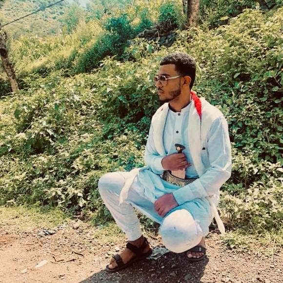 Profile Picture of Ahmed Salah (@a_salah) on Poshmark