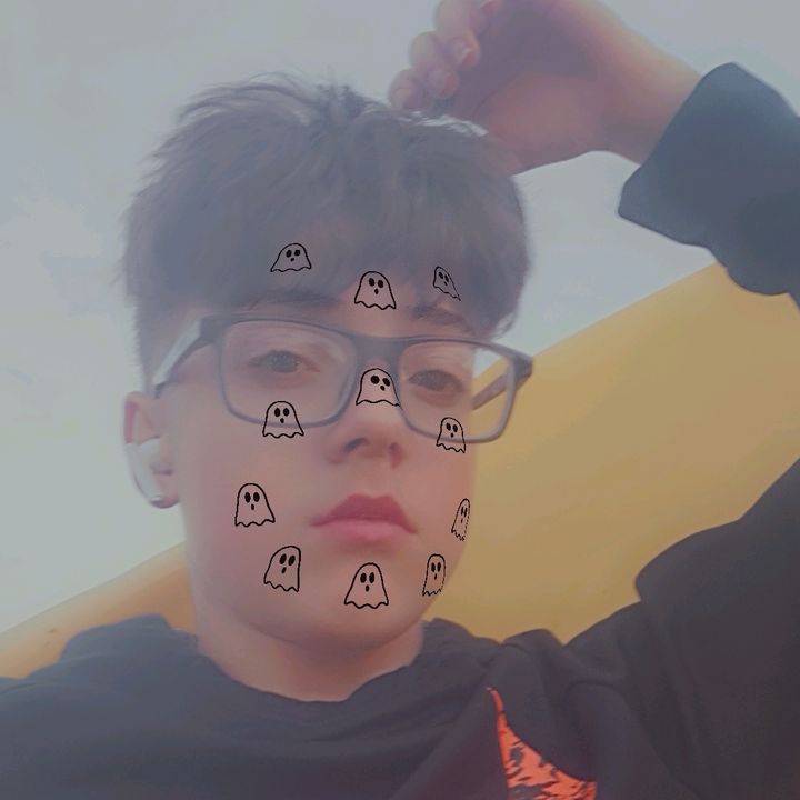 Profile Picture of AJ (@andrewsprowl0) on Tiktok