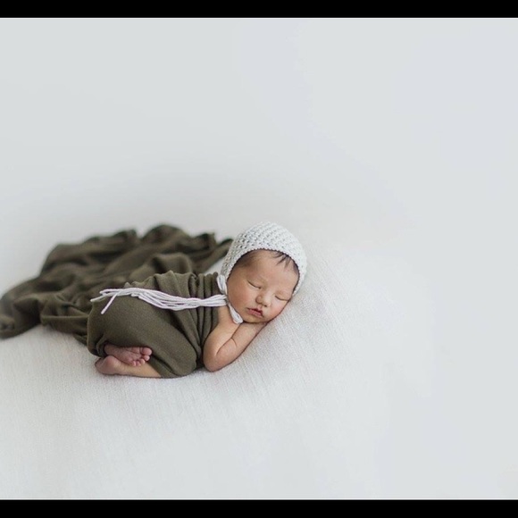 Profile Picture of Elena Hernandez-adargo (@elanamarie1) on Poshmark