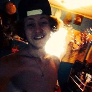 Profile Picture of John Fowler (Johnnyboi) (@johnnydaplug) on Facebook