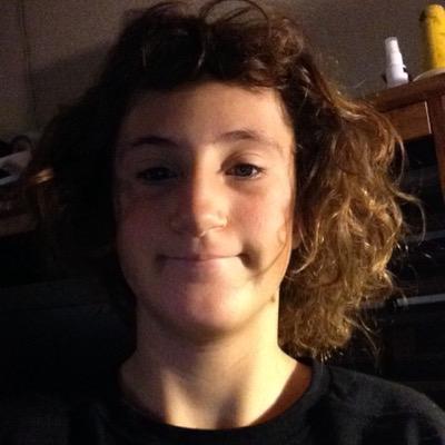 Profile Picture of Jasmine Larson (@jdlarson2203) on Twitter