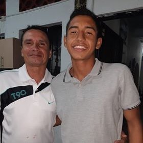 Profile Picture of Allan Robles  💰 🔥 (@AllanRobles10) on Twitter