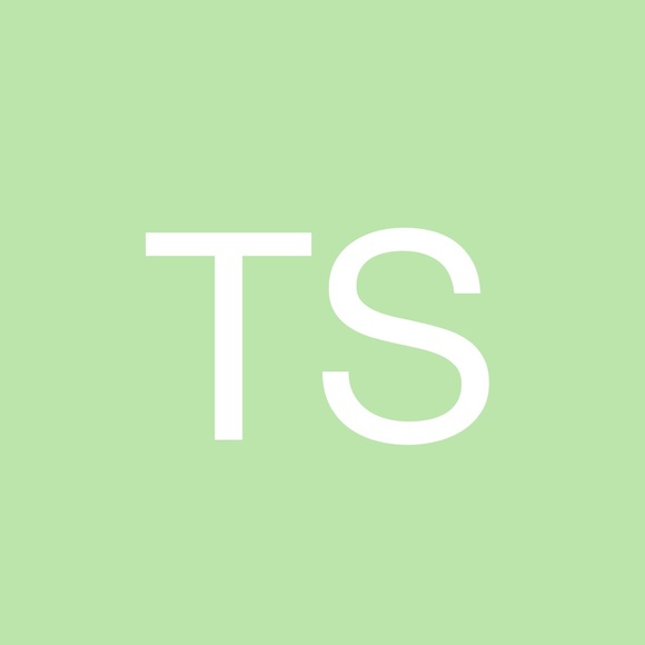 Profile Picture of Taron Smith (@taronsmith303) on Poshmark