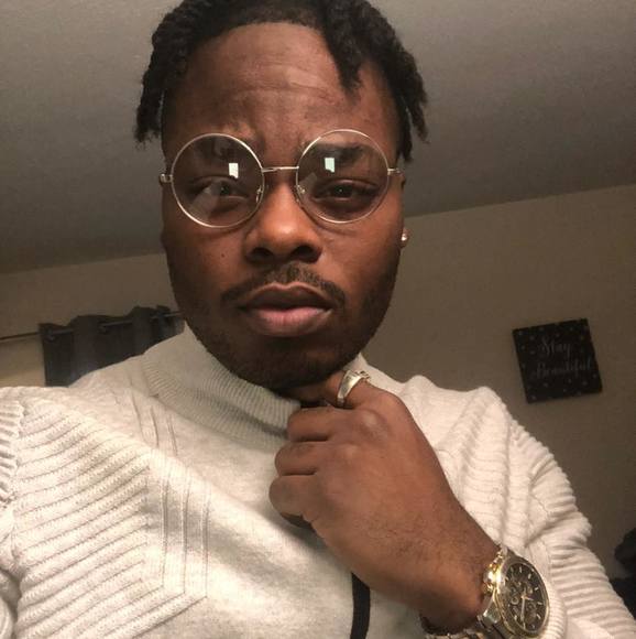 Profile Picture of Milton Calvin (@miltoncalvin16) on Poshmark