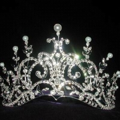 Profile Picture of ♛ShirleyStar♛ ‏ (@ShirleyHoffer) on Twitter