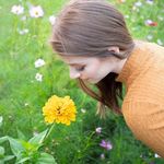 Profile Picture of Lisa (@lisareadmaker) on Instagram