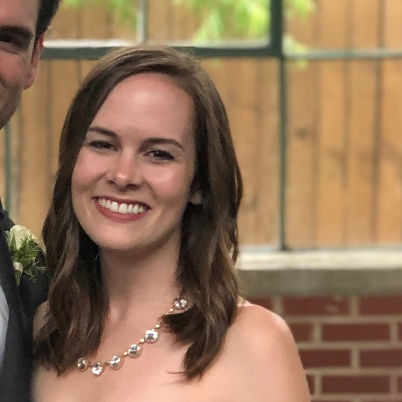 Profile Picture of Libby Wilson (@eaw0001) on Poshmark