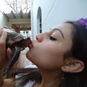 Profile Picture of Isis Camacho (@isiscamacho942) on Youtube