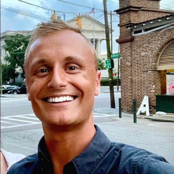 Profile Picture of Doug Skinner (@dskinner14) on Poshmark