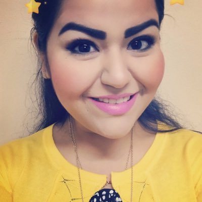 Profile Picture of Norma Villarreal (@Noralividele89) on Twitter