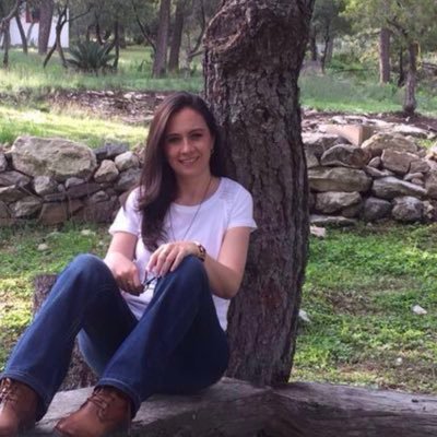 Profile Picture of EC (@ElsaCavazos4) on Twitter