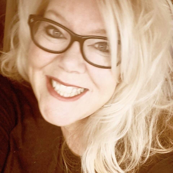 Profile Picture of Jill Mcenroe (@mcenjillwww) on Poshmark