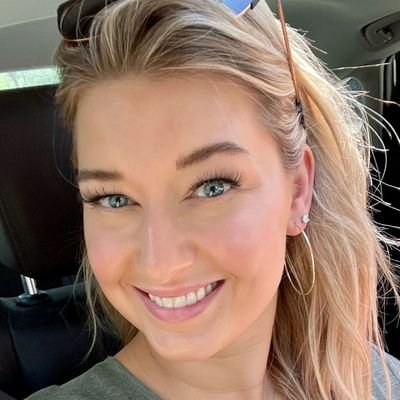 Profile Picture of Karen Eicher (@karen_eicher) on Twitter
