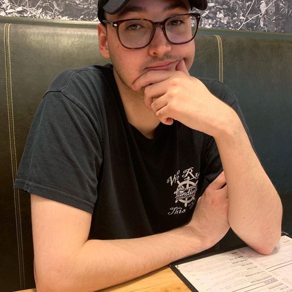 Profile Picture of Matthew Caggiano (@matthewcaggiano) on Poshmark