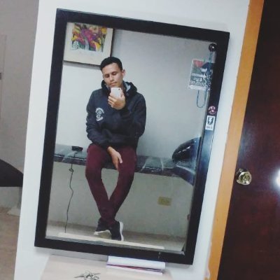 Profile Picture of Maximiliano Ramírez (@unrockeabelico) on Twitter