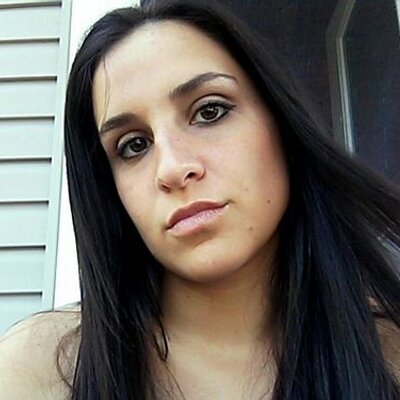 Profile Picture of Enola Connin (@Enolauuoup) on Twitter