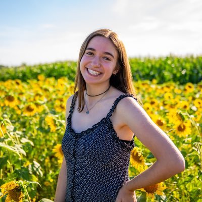 Profile Picture of Carly Cohen (@carlycue29) on Twitter
