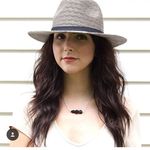 Profile Picture of Kayla Knudson (@trendsandtreasures) on Instagram