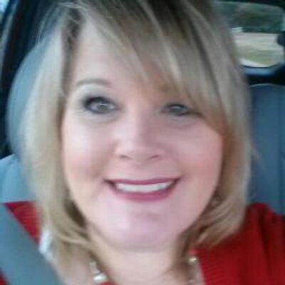 Profile Picture of Lori Meeks Dixon (@loribabe36) on Twitter