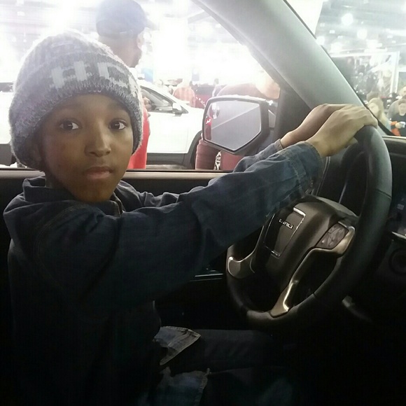 Profile Picture of William Adkins (@iclothinge) on Poshmark