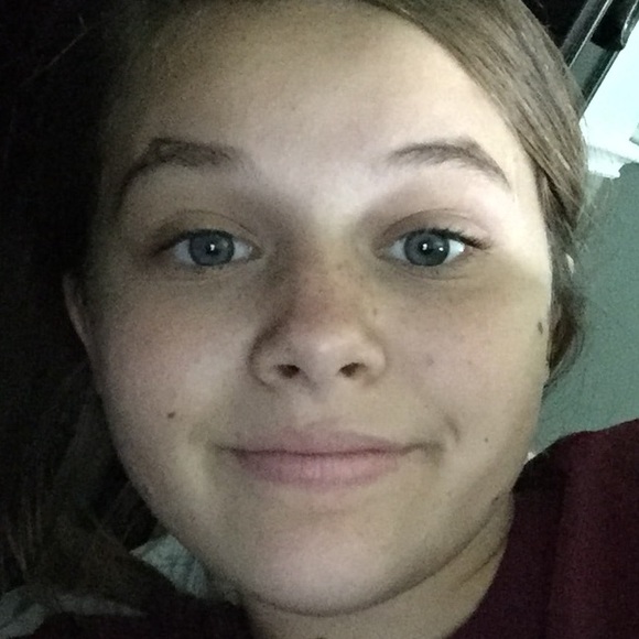 Profile Picture of Chasey Hill (@chasey099) on Poshmark