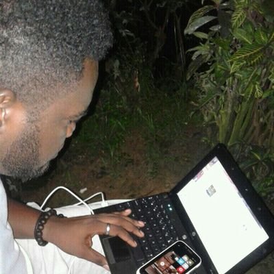 Profile Picture of Stephen Melo (@MeloStephen) on Twitter