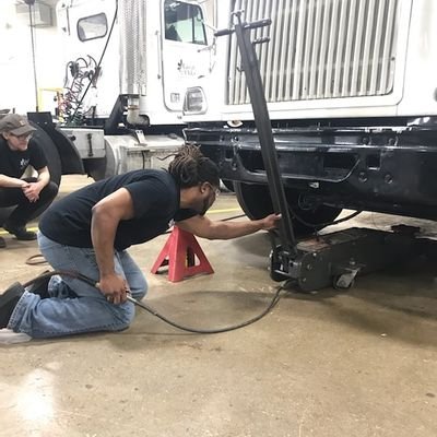 Profile Picture of James Render (@JamesRe26520772) on Twitter