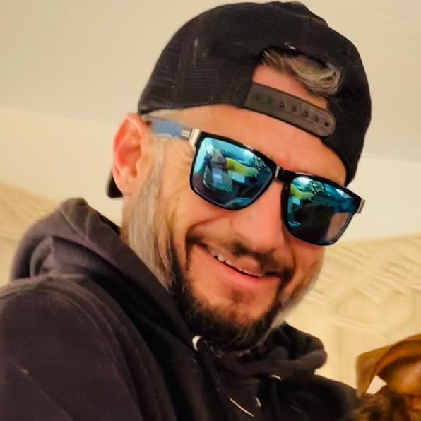 Profile Picture of Bryan (@bryanhin) on Tiktok