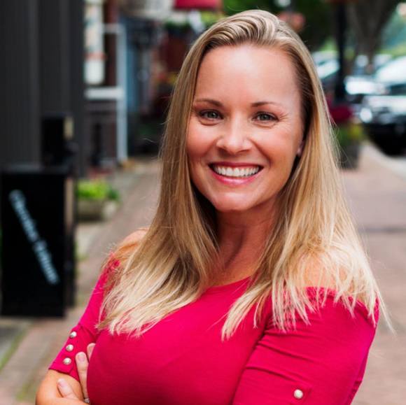 Profile Picture of Kerry Bernard (@kerryj03) on Poshmark