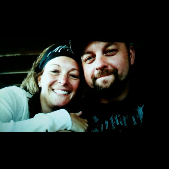 Profile Picture of Amy Dubay (@meadbrook) on Poshmark