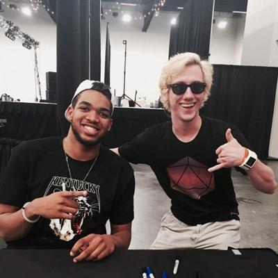 Profile Picture of ALex Eckstein (@fcdabcix) on Twitter