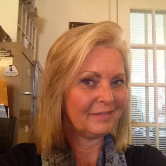 Profile Picture of Tanya Shaffer (@whammy003) on Poshmark