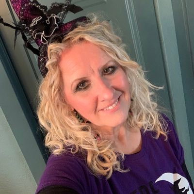 Profile Picture of Janice Hinds (@PurpleOT) on Twitter