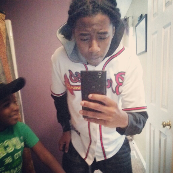 Profile Picture of Jose Kyles (@josekyles) on Poshmark