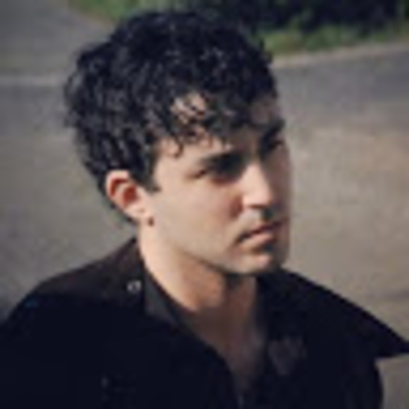 Profile Picture of Michael Wilner (@mawilner) on Poshmark