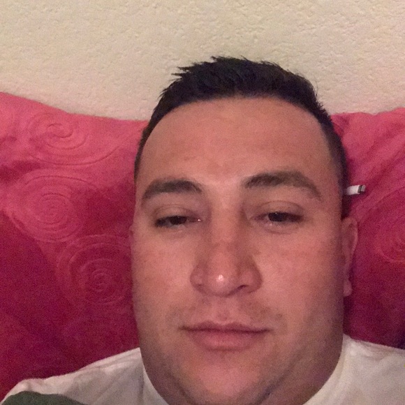 Profile Picture of Macedo Jeremias (@gaelmacedo1) on Poshmark