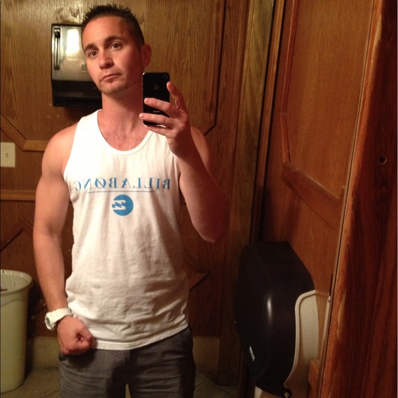 Profile Picture of Dan Fleming (@dan535i) on Poshmark