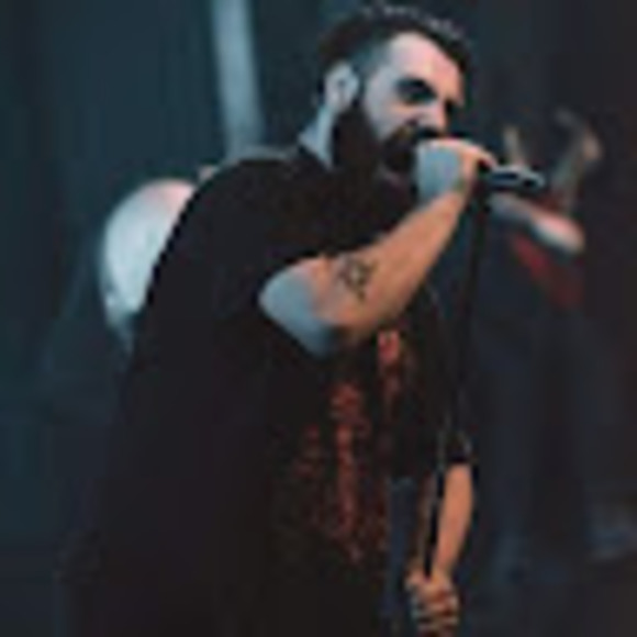 Profile Picture of Matt Depper (@mattdepper) on Poshmark