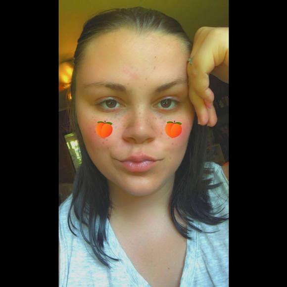 Profile Picture of Brianna Carlton (@briannacarlton1) on Poshmark