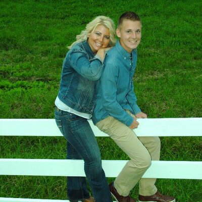 Profile Picture of Cindy Whetzel (@WhetzelCindy) on Twitter