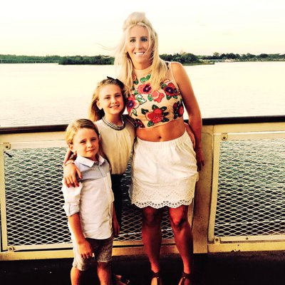 Profile Picture of Victoria Hartson (@VictoriaHartson) on Twitter