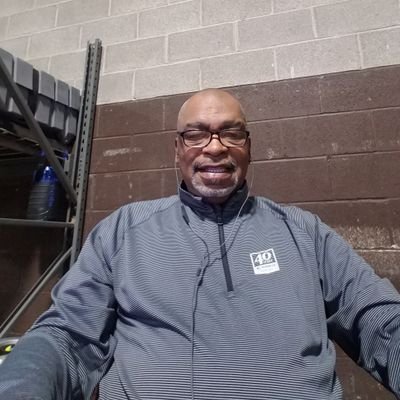 Profile Picture of Ralph Dobbins (@RalphDobbins9) on Twitter