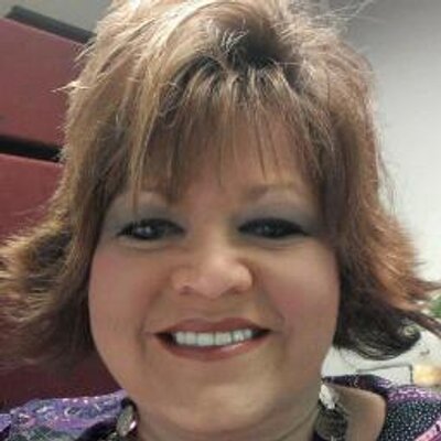 Profile Picture of Melanie Sinclair (@sinclair_mel) on Twitter