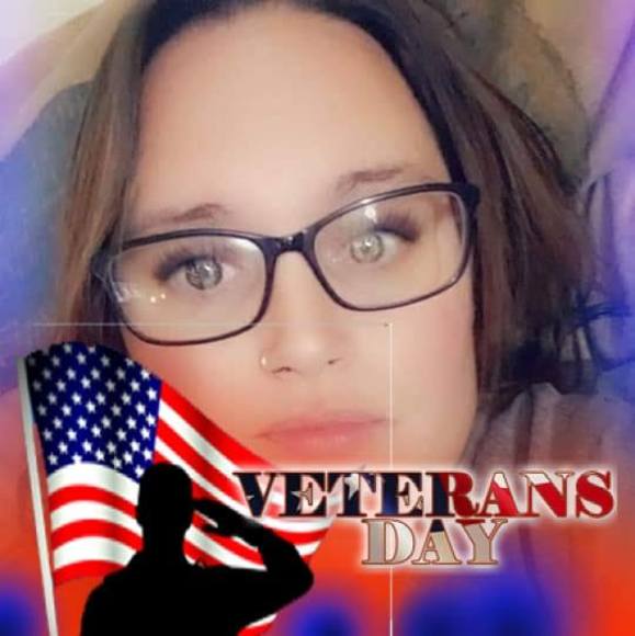 Profile Picture of Erin Englert (@erinenglert) on Poshmark