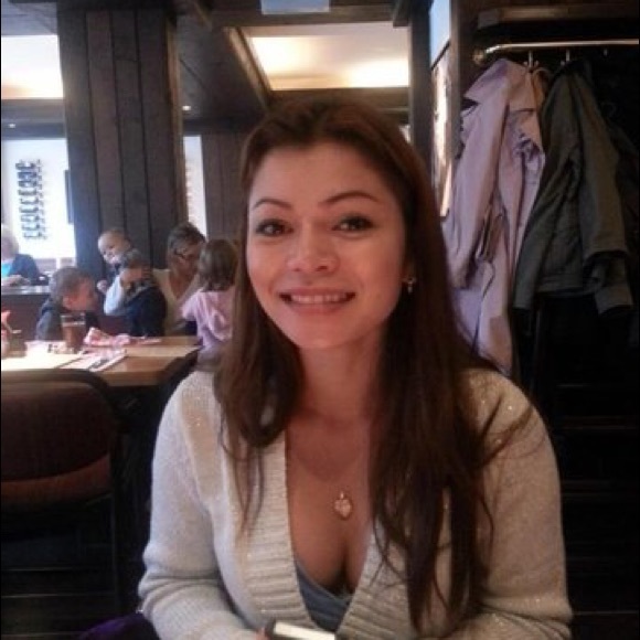 Profile Picture of Maricel Bozsoki (@maricel80) on Poshmark