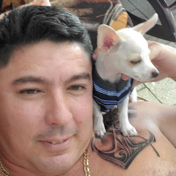 Kevin carlos Avalo rivero - Poshmark Profile Picture of Kevin carlos Avalo rivero (@kevincarlos102) on Poshmark